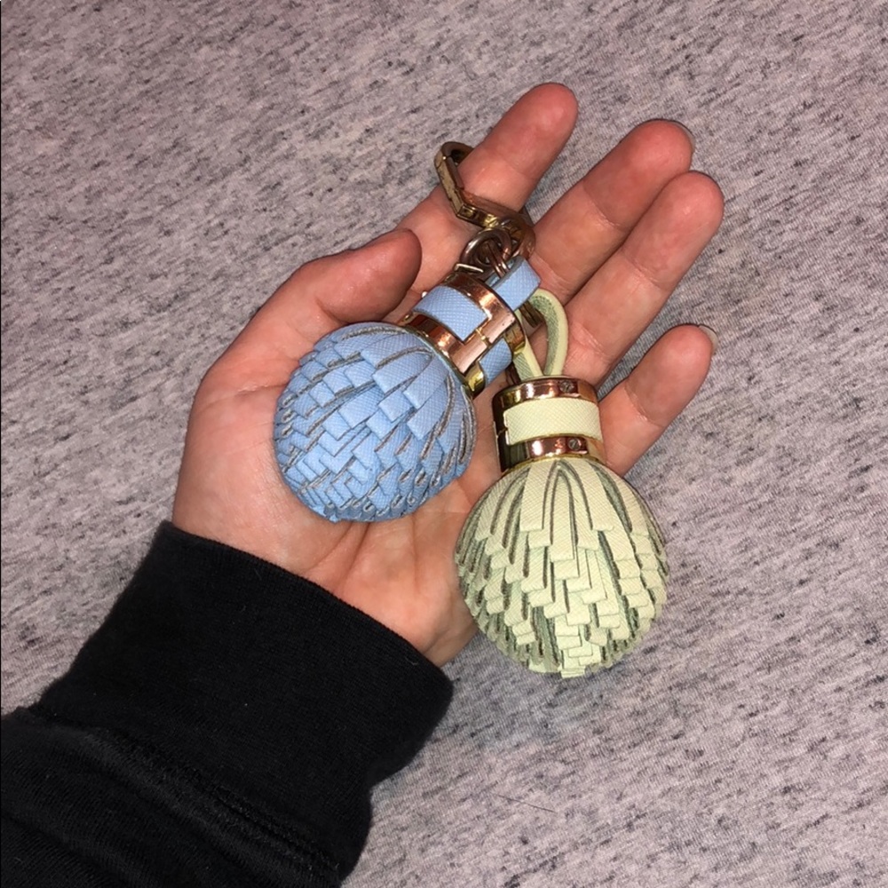 Tory Burch Keychain - Picture 7 of 8